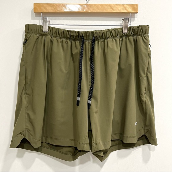 Fabletics The One Shorts Men’s Olive Green Inseam 5" UNLINED Size XL - Picture 1 of 9